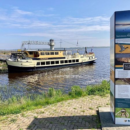 "Heleen" 6 Pers, Lauwersmeer Waterfront, Full Equipped And Modern Anjum Extérieur photo
