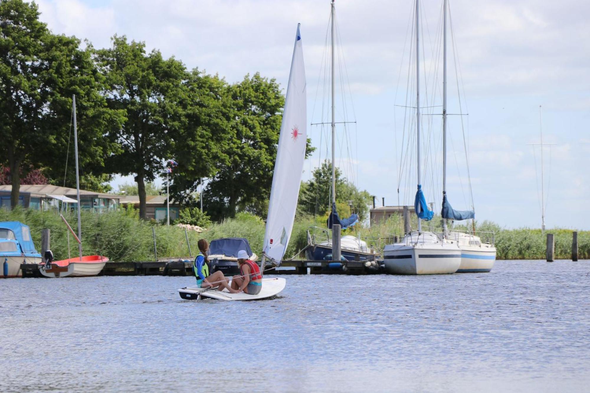 "Heleen" 6 Pers, Lauwersmeer Waterfront, Full Equipped And Modern Anjum Extérieur photo